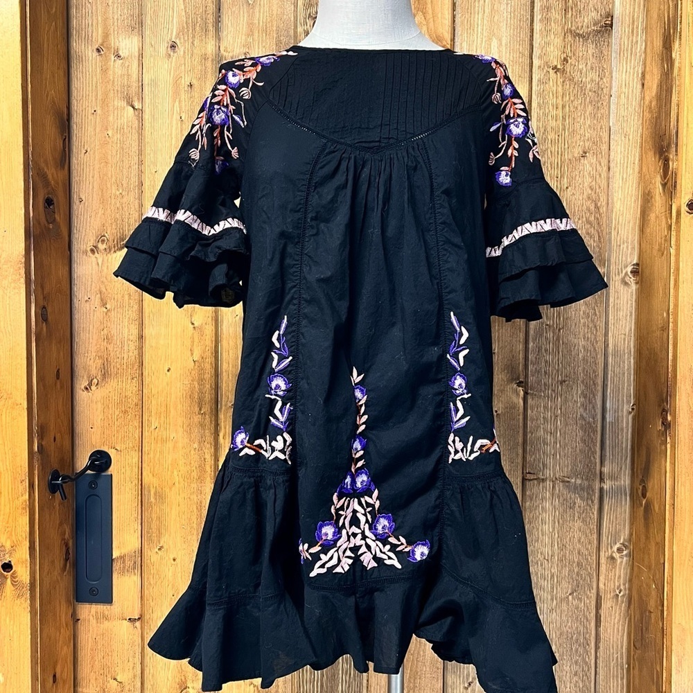 Free People Small Pavlo Black Floral Embroidered Mini Ruffle Babydoll Dress - Picture 2 of 8
